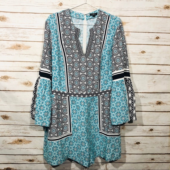 ANN TAYLOR LOFT Bell Sleeve Print Romper - Picture 3 of 8